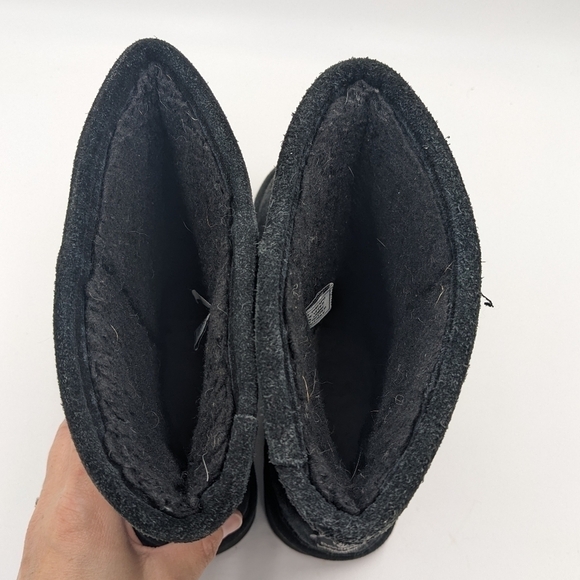 BearPaw Black Suede Boot 7/8 - Picture 5 of 8